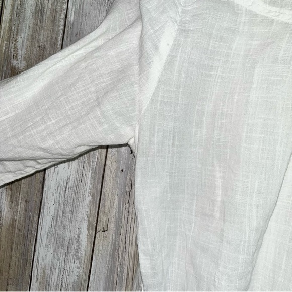 Odille White Ruffle Blouse - Picture 4 of 7